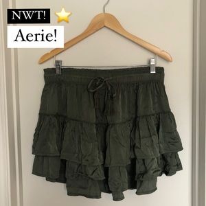 NWT💚 Aerie Tiered Satin Mini Skirt